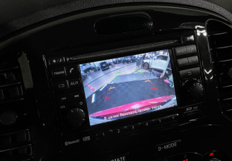 Подержанный автомобиль Nissan Juke 2011 года (17 фото)