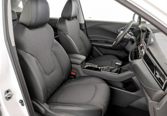 Новый Москвич 3 2023 (23 фото)