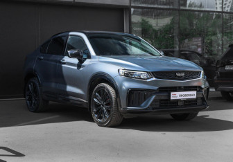 Подержанный автомобиль Geely Tugella 2023 года (3 фото)
