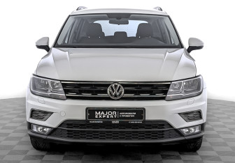 Подержанный автомобиль Volkswagen Tiguan 2017 года (2 фото)