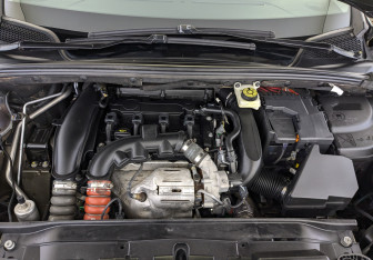 Подержанный автомобиль Citroen C4 Sedan 2017 года (9 фото)