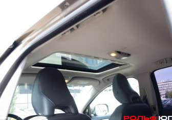 Подержанный автомобиль Volvo XC70 2012 года (19 фото)