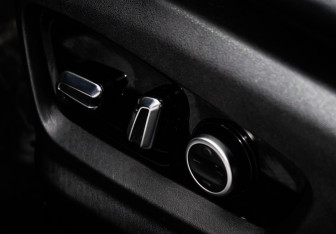 Подержанный автомобиль Jaecoo J7 2023 года (13 фото)