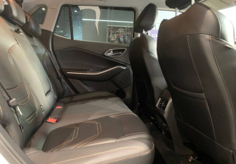 Подержанный автомобиль Москвич 3 2023 года (12 фото)