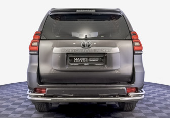 Подержанный автомобиль Toyota Land Cruiser Prado 2021 года (6 фото)