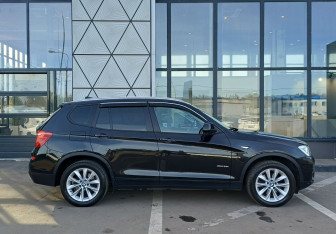 Подержанный автомобиль BMW X3 2016 года (4 фото)