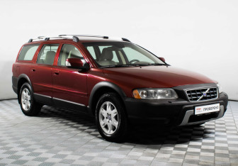Подержанный автомобиль Volvo XC70 2007 года (3 фото)