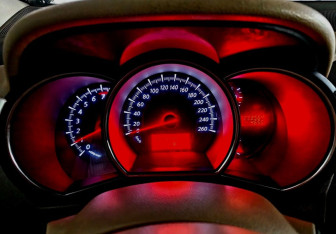 Подержанный автомобиль Nissan Murano Suv 2011 года (11 фото)