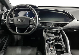 Подержанный автомобиль Geely Tugella 2023 года (12 фото)