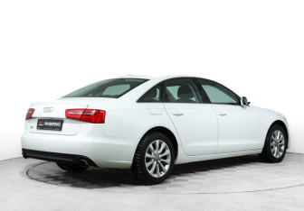 Подержанный автомобиль Audi A6 Sedan 2012 года (5 фото)