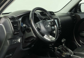 Подержанный автомобиль Kia Soul 2018 года (8 фото)