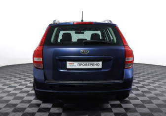 Подержанный автомобиль Kia Ceed Wagon 2010 года (6 фото)
