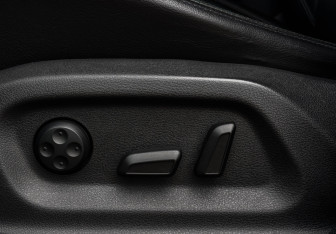 Подержанный автомобиль Volkswagen Tiguan 2012 года (17 фото)