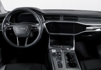 Подержанный автомобиль Audi A6 Sedan 2019 года (12 фото)