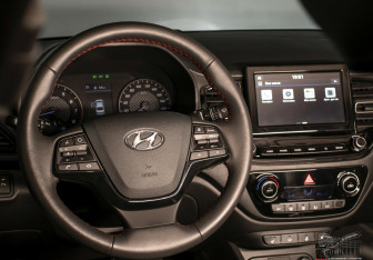 Подержанный автомобиль Hyundai Solaris Sedan 2021 года (8 фото)