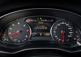 Подержанный автомобиль Audi A6 Sedan 2020 года (13 фото)