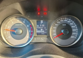 Подержанный автомобиль Subaru Forester Suv 2013 года (20 фото)