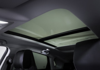 Подержанный автомобиль Changan UNI-K 2023 года (20 фото)