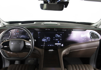 Подержанный автомобиль Exeed VX 2023 года (15 фото)