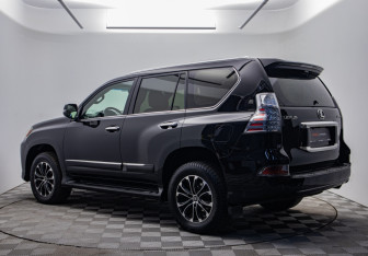 Подержанный автомобиль Lexus GX 2015 года (3 фото)