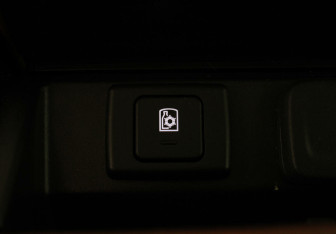 Подержанный автомобиль Chevrolet Tahoe 2018 года (19 фото)