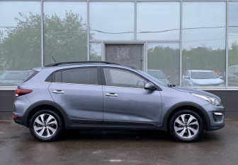 Подержанный автомобиль Kia Rio Hatchback 2019 года (4 фото)