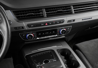 Подержанный автомобиль Audi Q7 2019 года (18 фото)