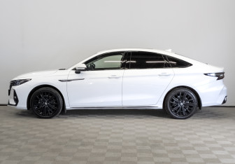 Подержанный автомобиль Chery Arrizo 8 2025 года (8 фото)