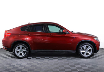 Подержанный автомобиль BMW X6 2008 года (4 фото)