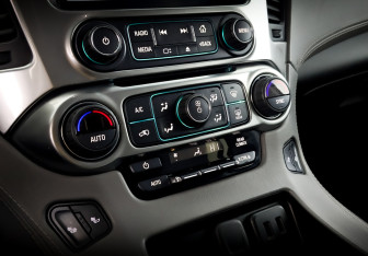 Подержанный автомобиль Chevrolet Tahoe 2018 года (28 фото)