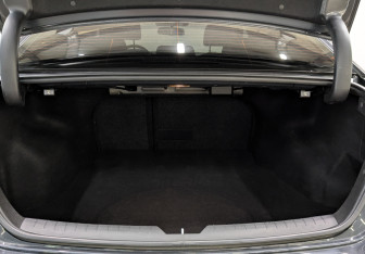 Подержанный автомобиль Hyundai Sonata 2018 года (10 фото)