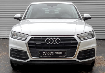 Подержанный автомобиль Audi Q5 2018 года (2 фото)