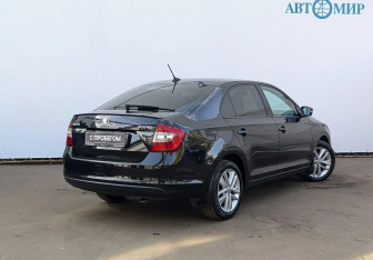 Подержанный автомобиль Skoda Rapid Liftback 2019 года (5 фото)