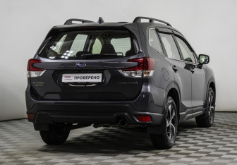 Подержанный автомобиль Subaru Forester Suv 2019 года (5 фото)