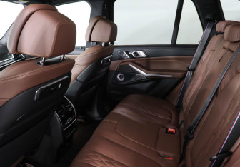 Новый BMW X5 2026 (14 фото)