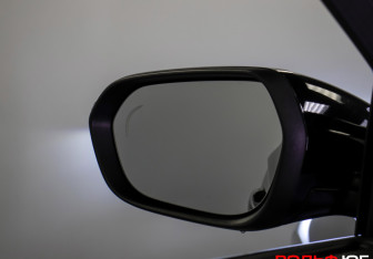 Подержанный автомобиль Geely Monjaro 2023 года (20 фото)