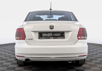 Подержанный автомобиль Volkswagen Polo Sedan 2019 года (6 фото)
