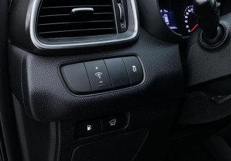 Подержанный автомобиль Kia Sorento 2018 года (21 фото)