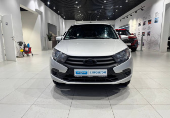 Подержанный автомобиль LADA (ВАЗ) Granta Liftback 2022 года (2 фото)
