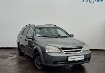 Подержанный автомобиль Chevrolet Lacetti Wagon 2010 года (3 фото)