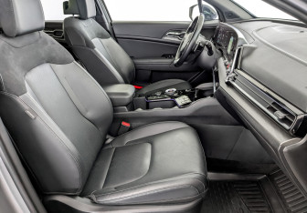 Подержанный автомобиль Kia Sportage 2023 года (24 фото)