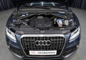 Подержанный автомобиль Audi Q5 2015 года (9 фото)