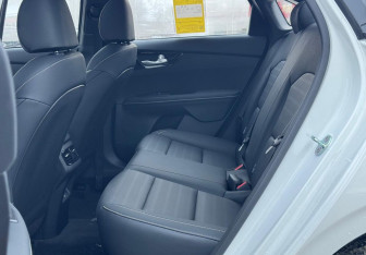 Новый Kia K3 Sedan 2025 (18 фото)