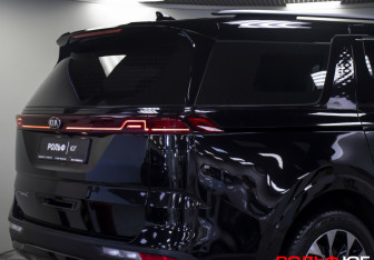 Подержанный автомобиль Kia Carnival 2020 года (34 фото)