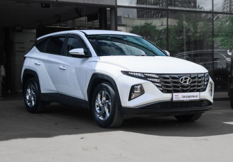 Подержанный автомобиль Hyundai Tucson 2021 года (3 фото)