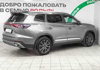 Подержанный автомобиль Chery Tiggo 8 Pro Max 2024 года (4 фото)
