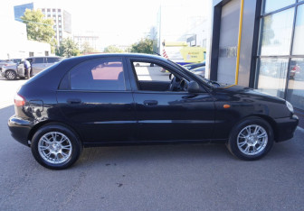 Подержанный автомобиль ЗАЗ Chance Hatchback 2011 года (4 фото)