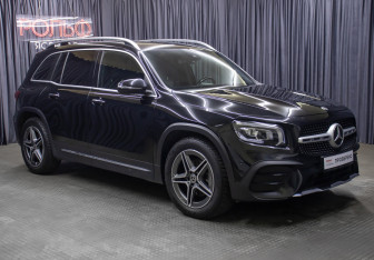 Подержанный автомобиль Mercedes-Benz GLB 2021 года (3 фото)