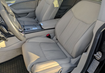 Подержанный автомобиль Audi A7 2020 года (20 фото)