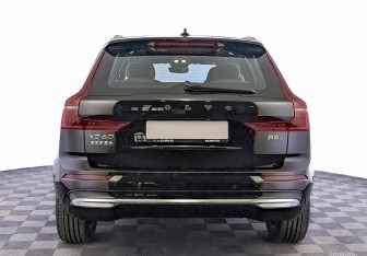 Новый Volvo XC60 2025 (6 фото)